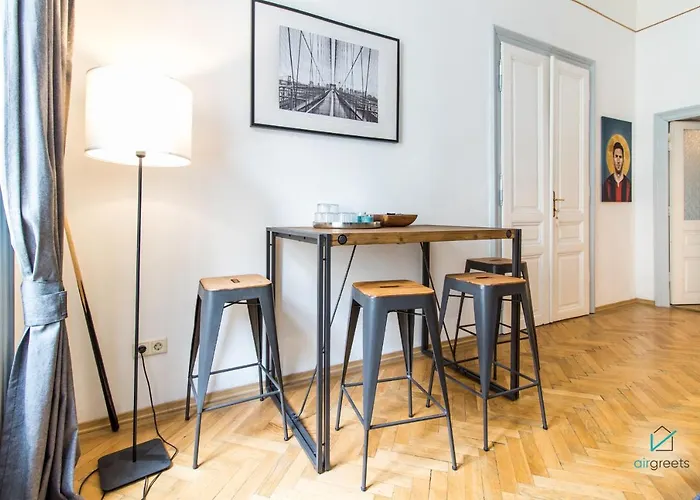 Διαμέρισμα Spacious And Extraordinary Βιέννη